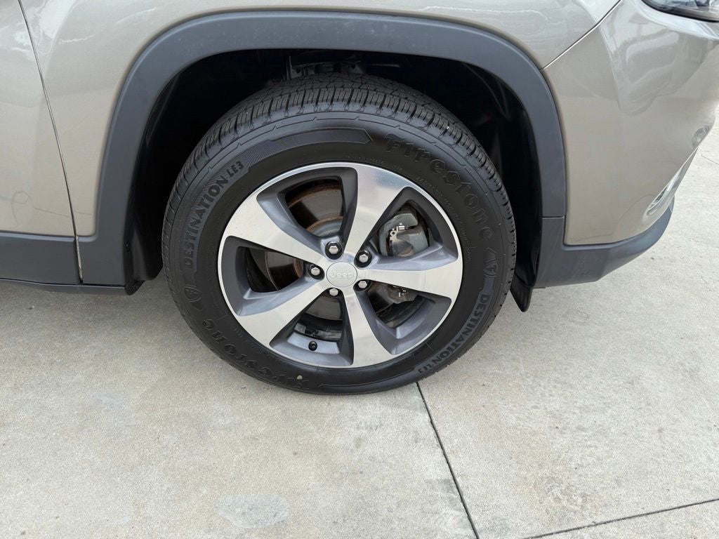 2019 Jeep Cherokee Limited