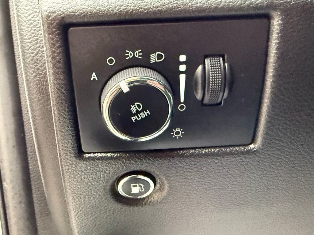 2021 Jeep Grand Cherokee 80th Anniversary Edition