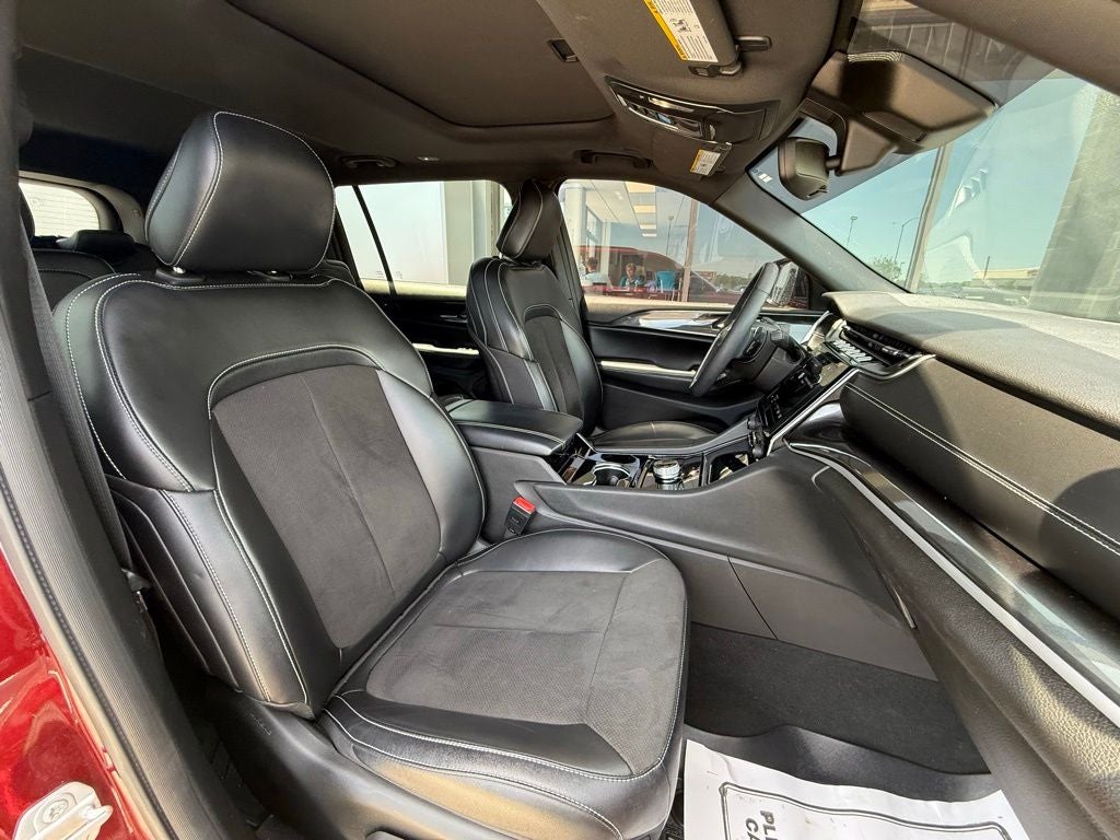 2023 Jeep Grand Cherokee L Altitude