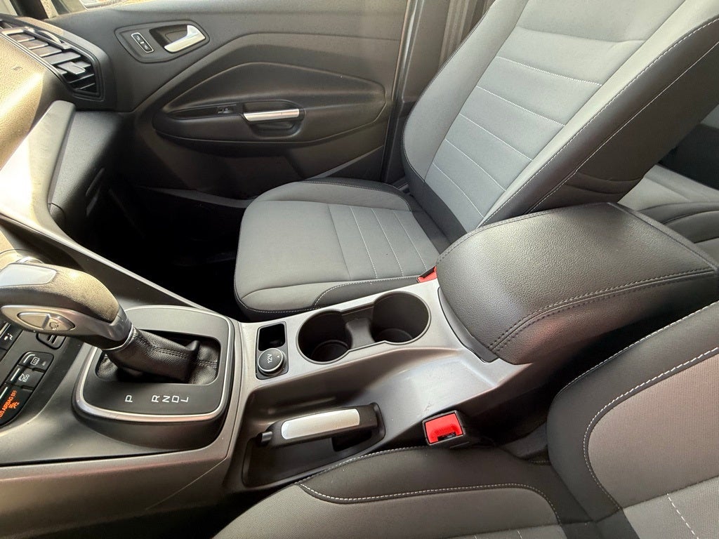 2016 Ford C-Max Hybrid SE