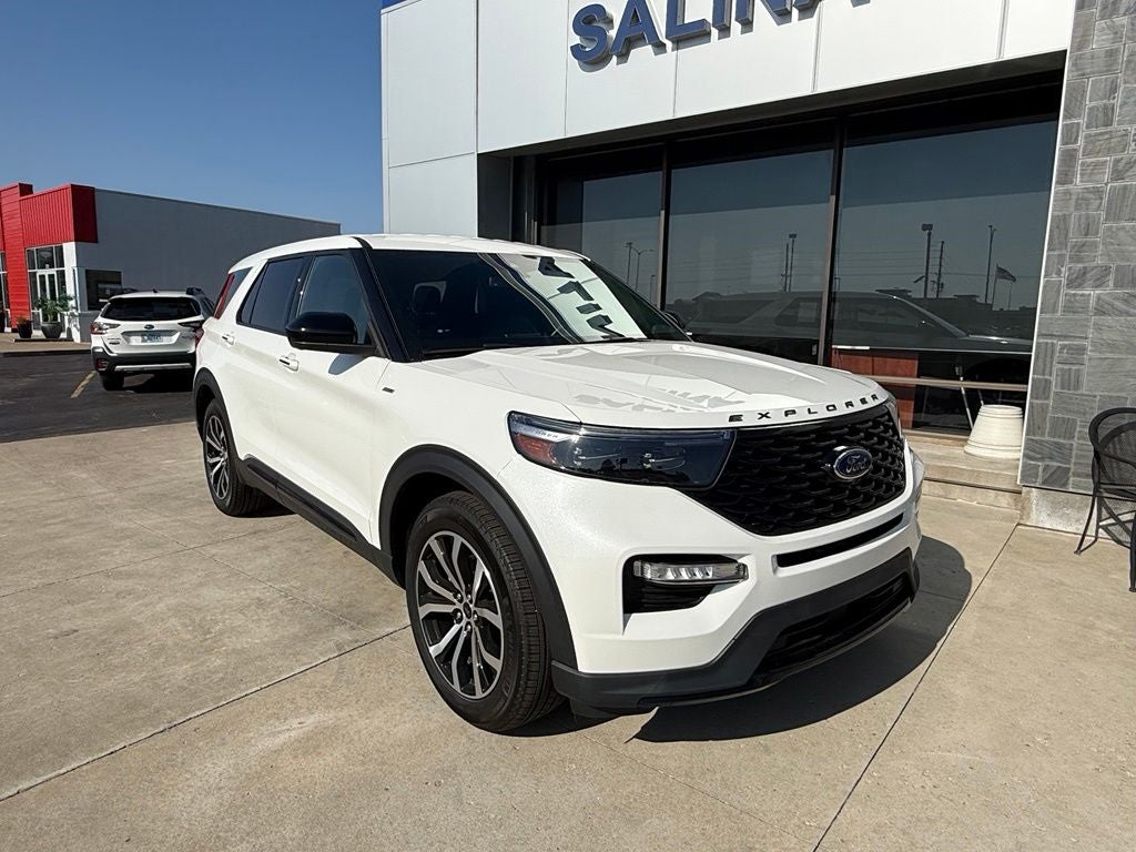 2022 Ford Explorer ST-Line