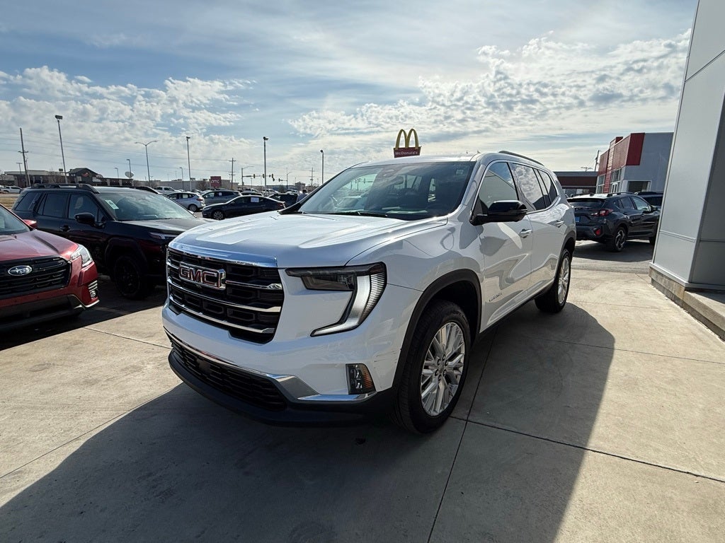 2024 GMC Acadia Elevation