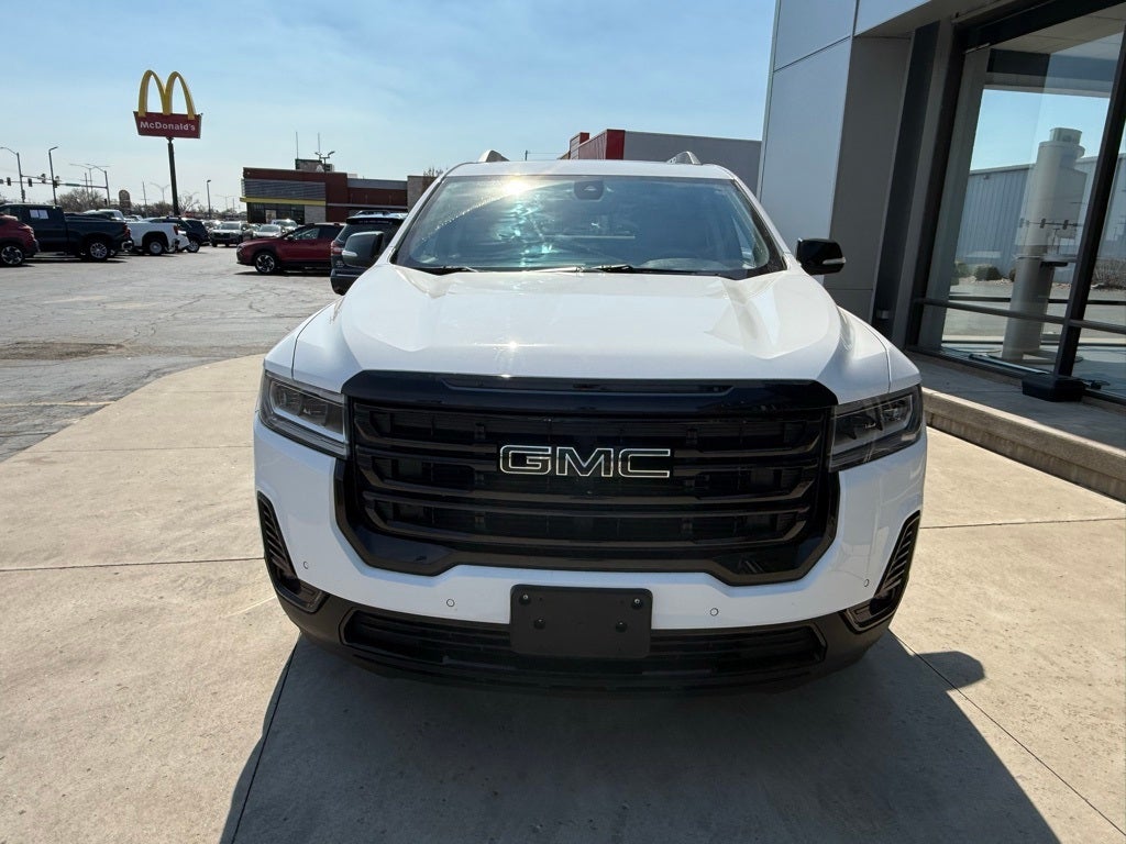 2021 GMC Acadia SLT