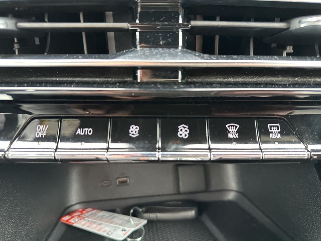 2024 Chevrolet Traverse LT 2LT