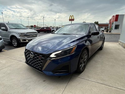 2023 Nissan Altima 2.0 SR