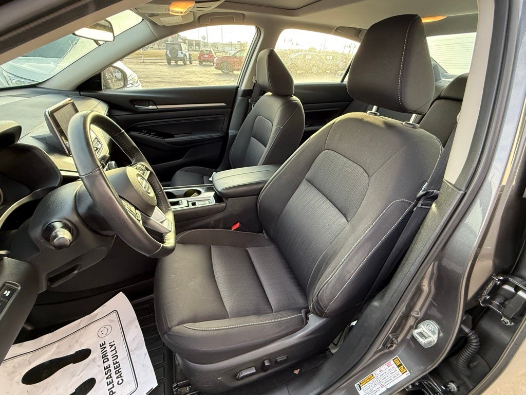 2021 Nissan Altima 2.5 SV