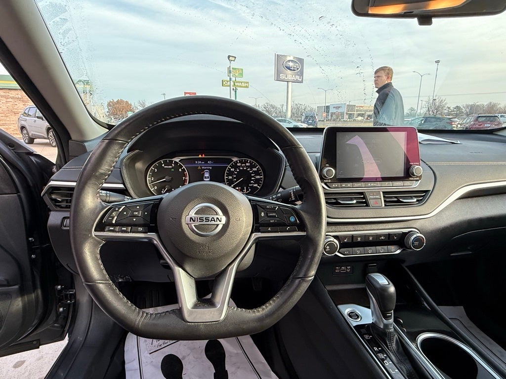 2021 Nissan Altima 2.5 SV