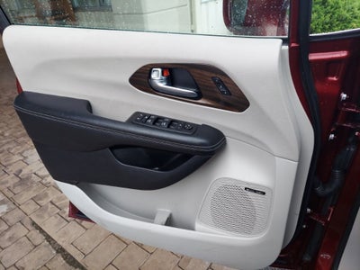 2021 Chrysler Pacifica Limited