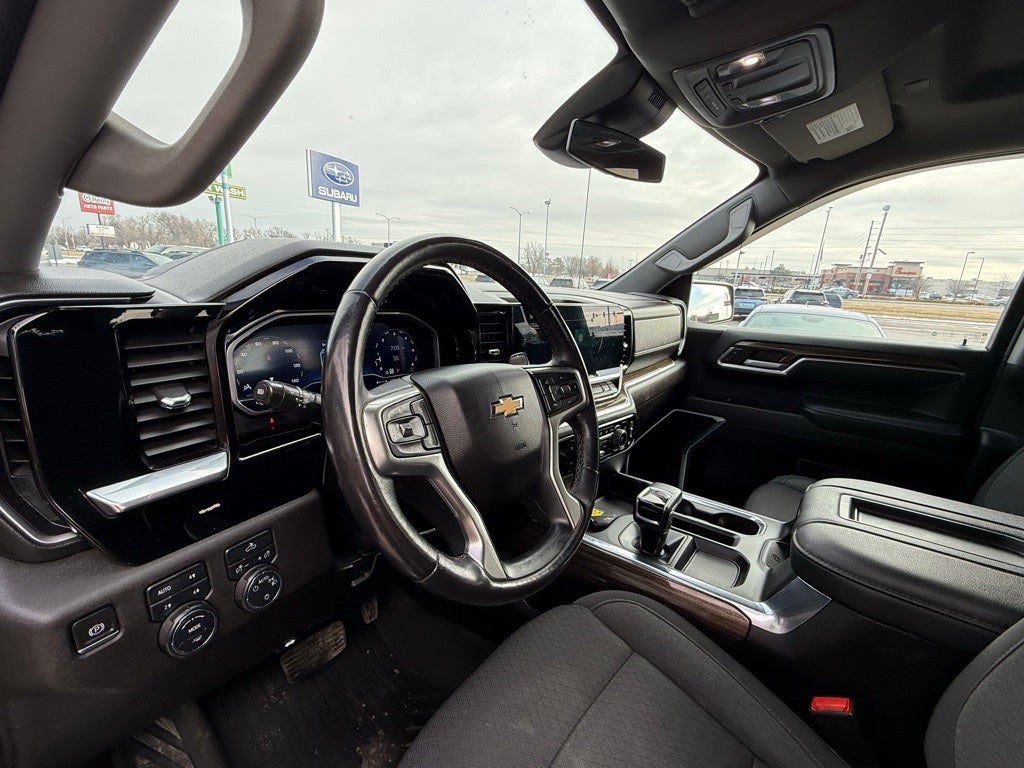 2022 Chevrolet Silverado 1500 LT LT1