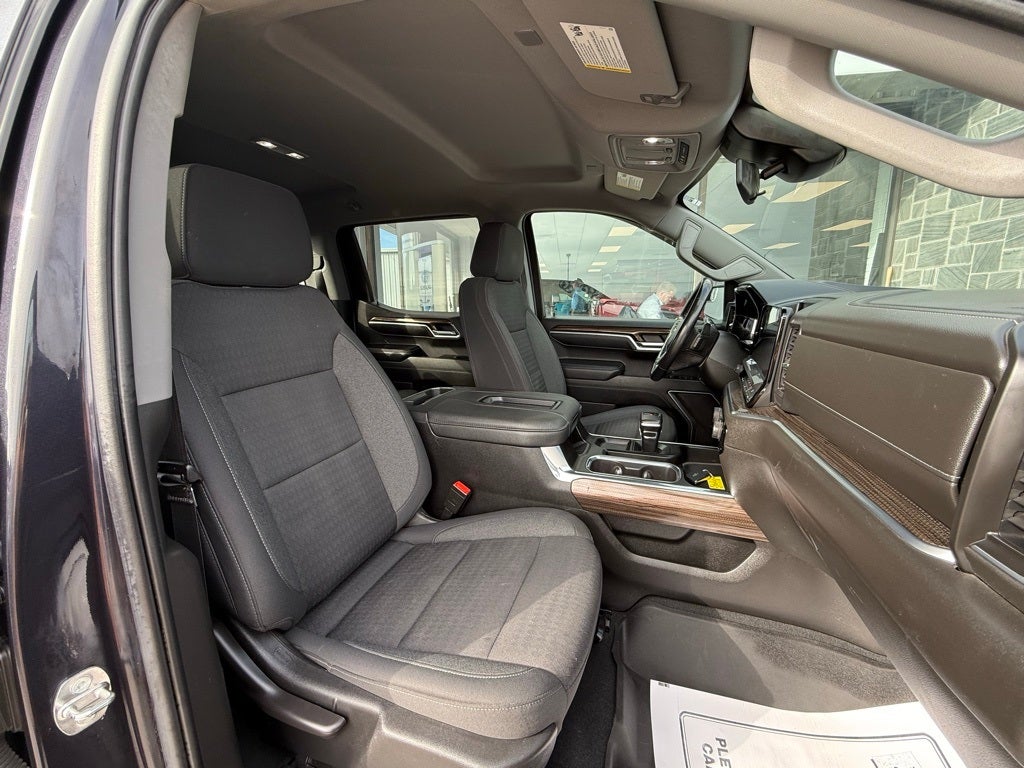 2022 Chevrolet Silverado 1500 LT LT1