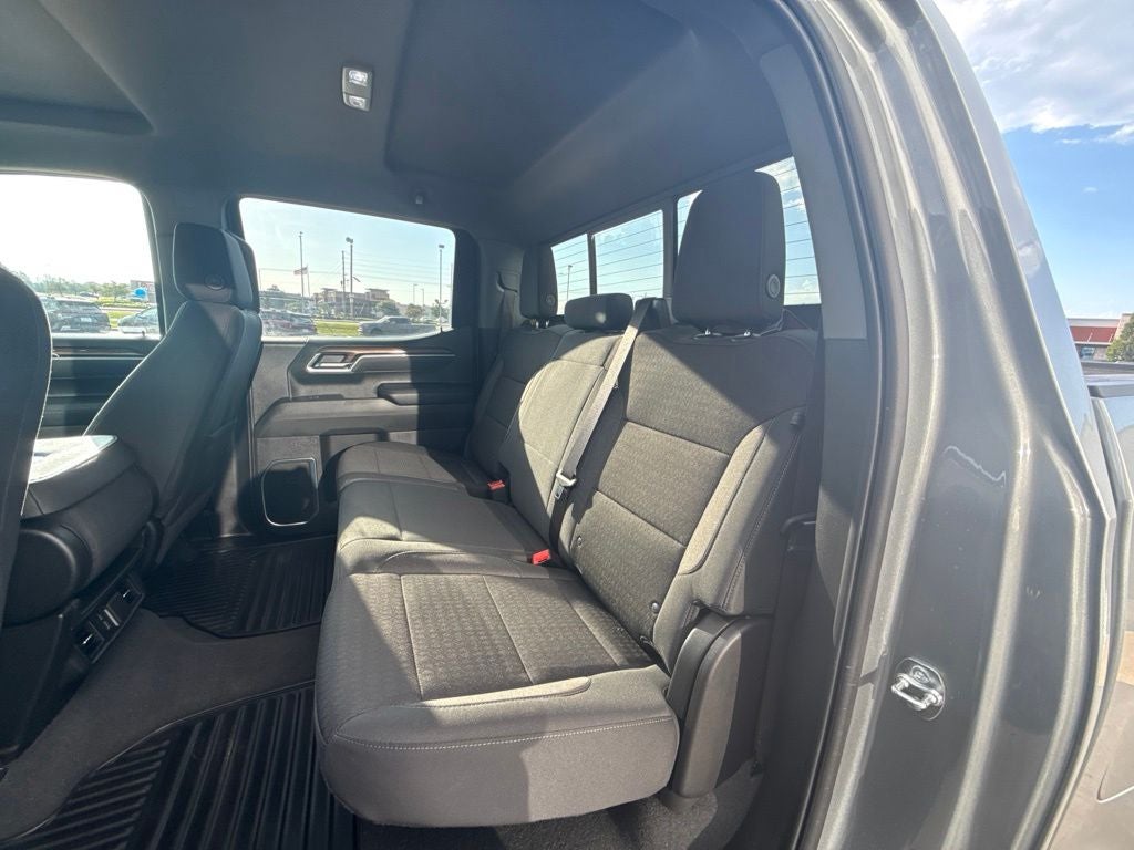 2025 Chevrolet Silverado 1500 LT LT1