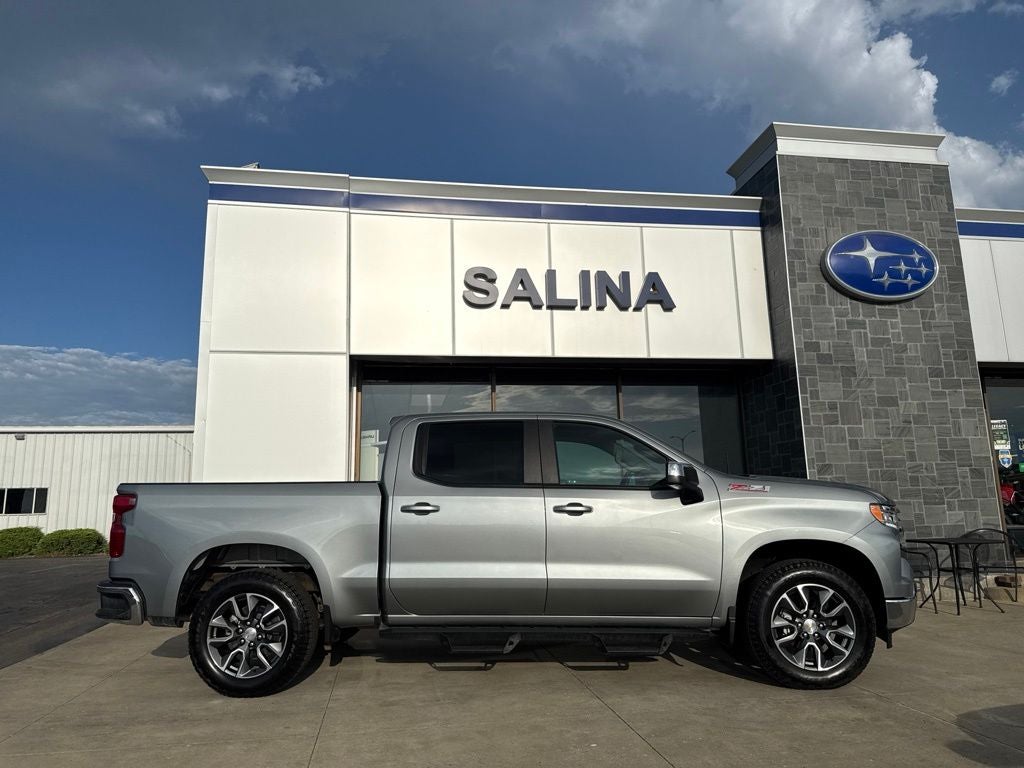 2025 Chevrolet Silverado 1500 LT LT1