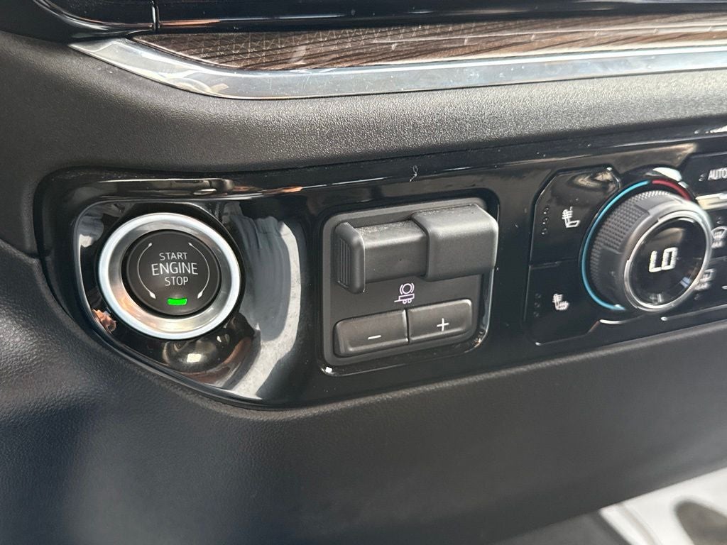 2025 Chevrolet Silverado 1500 LT LT1