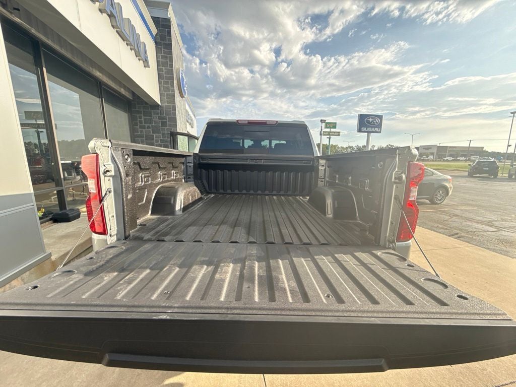 2025 Chevrolet Silverado 1500 LT LT1