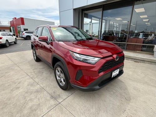2025 Toyota RAV4 XLE