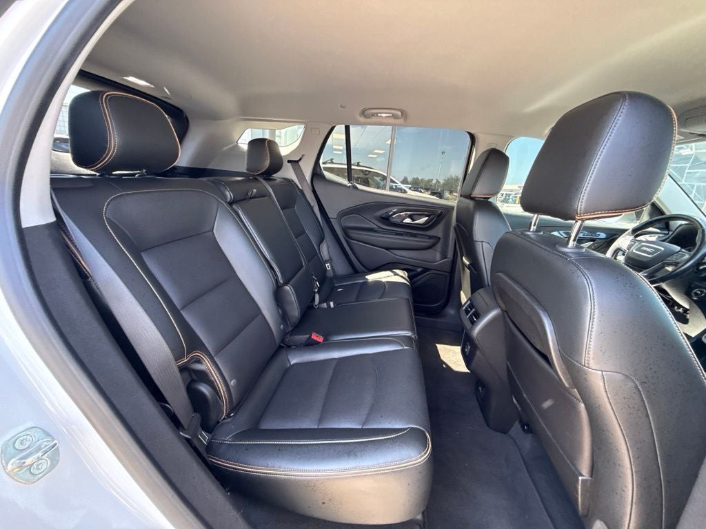 2022 GMC Terrain AT4