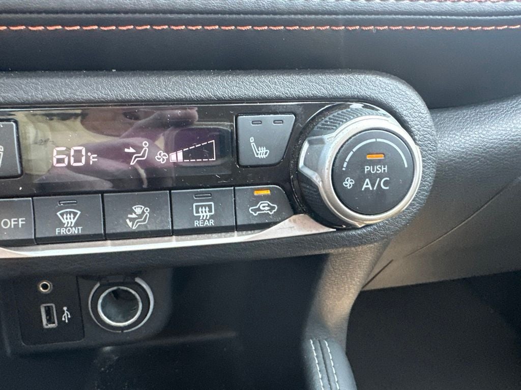 2019 Nissan Kicks SR