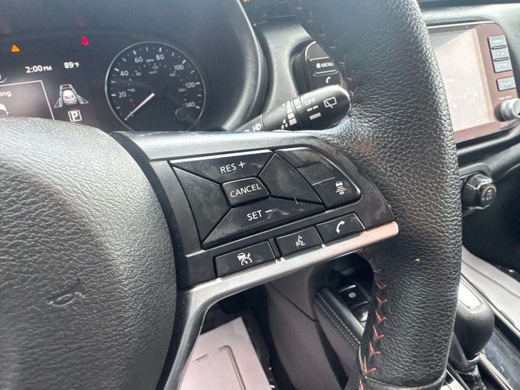2023 Nissan Kicks SR