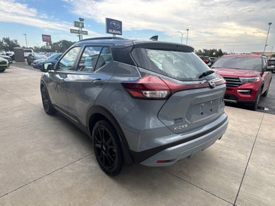 2023 Nissan Kicks SR