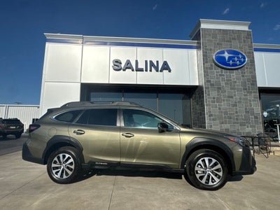 2025 Subaru Outback Premium