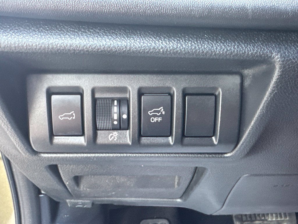2025 Subaru Outback Onyx Edition XT