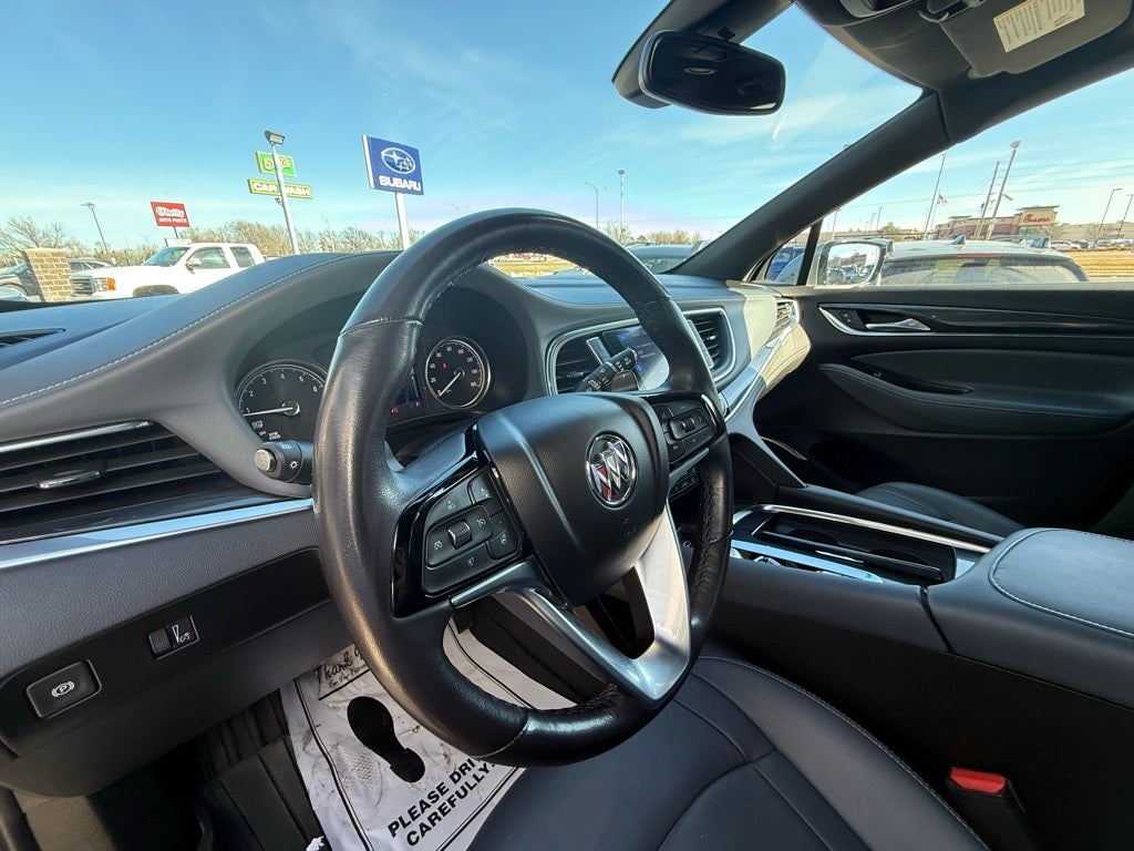 2023 Buick Enclave Essence