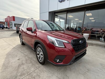 2024 Subaru Forester Premium