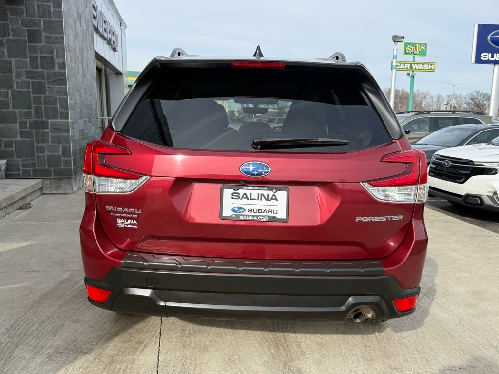 2024 Subaru Forester Premium