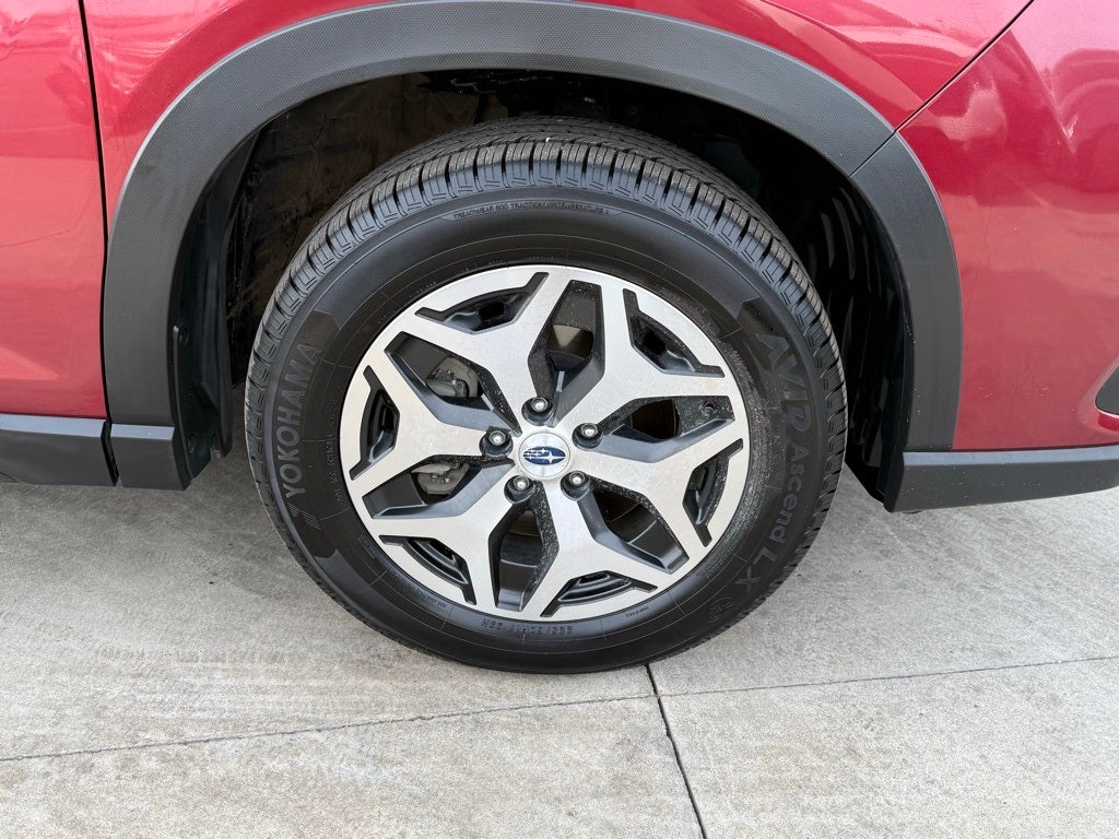 2024 Subaru Forester Premium