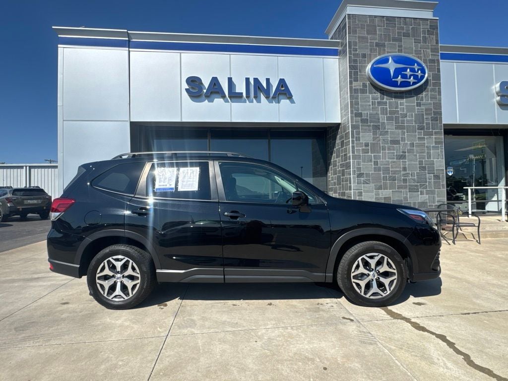 2024 Subaru Forester Premium