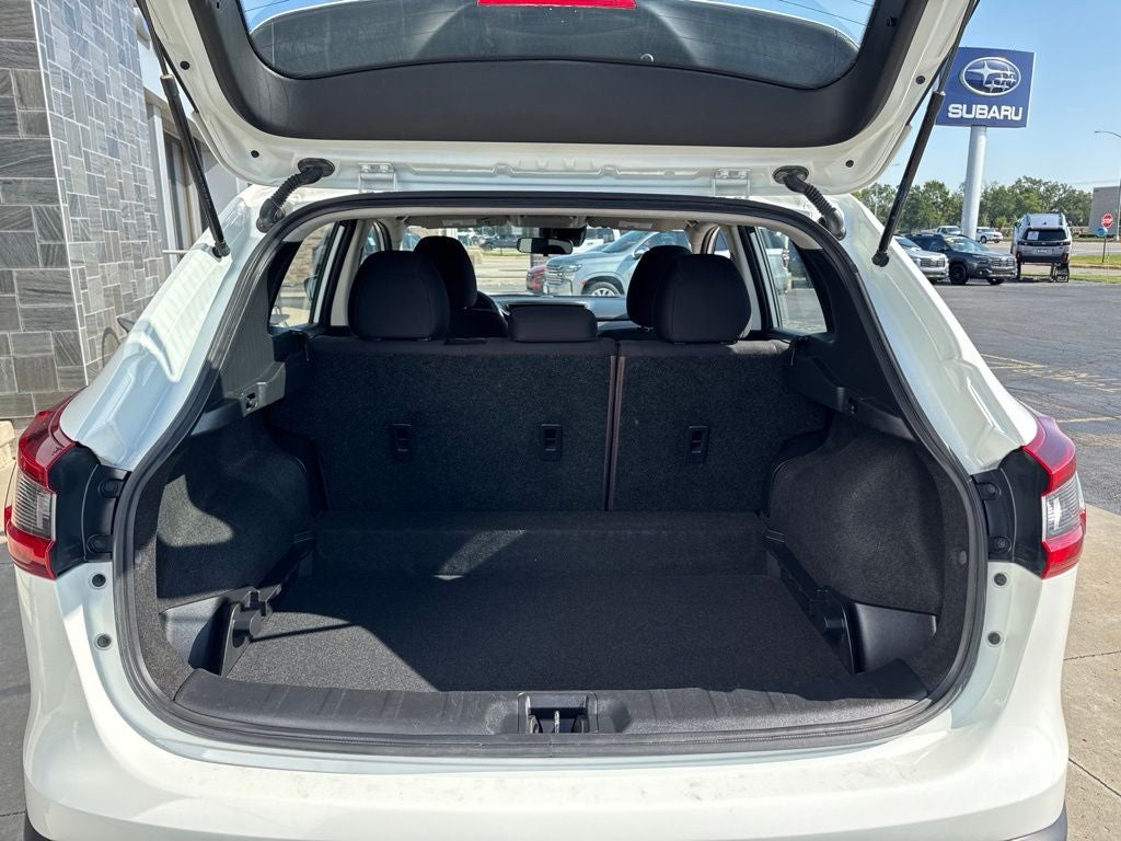 2022 Nissan Rogue Sport S