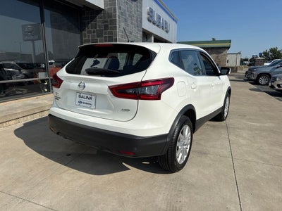 2022 Nissan Rogue Sport S