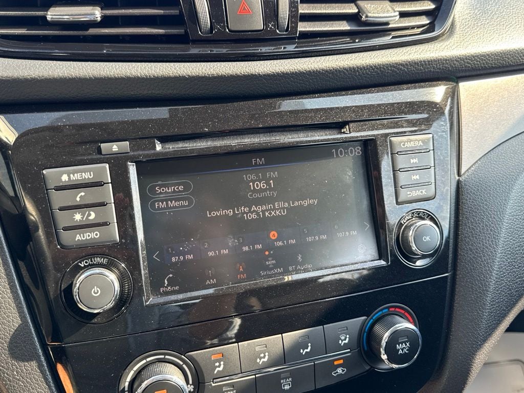 2022 Nissan Rogue Sport S
