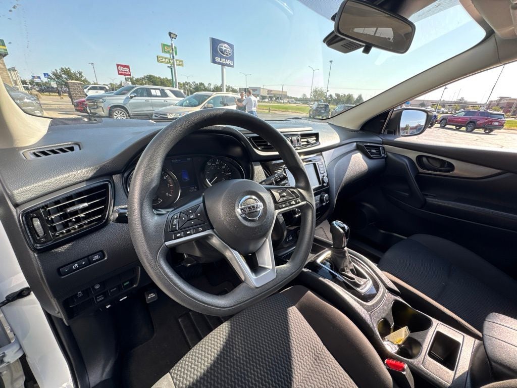 2022 Nissan Rogue Sport S