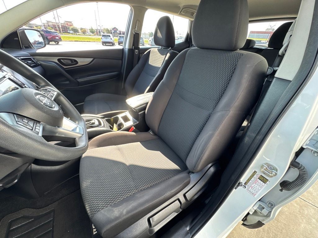 2022 Nissan Rogue Sport S