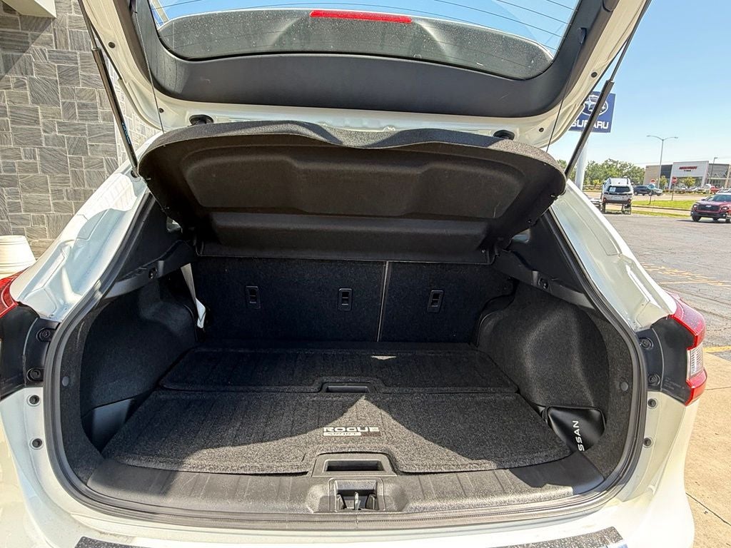 2022 Nissan Rogue Sport SL