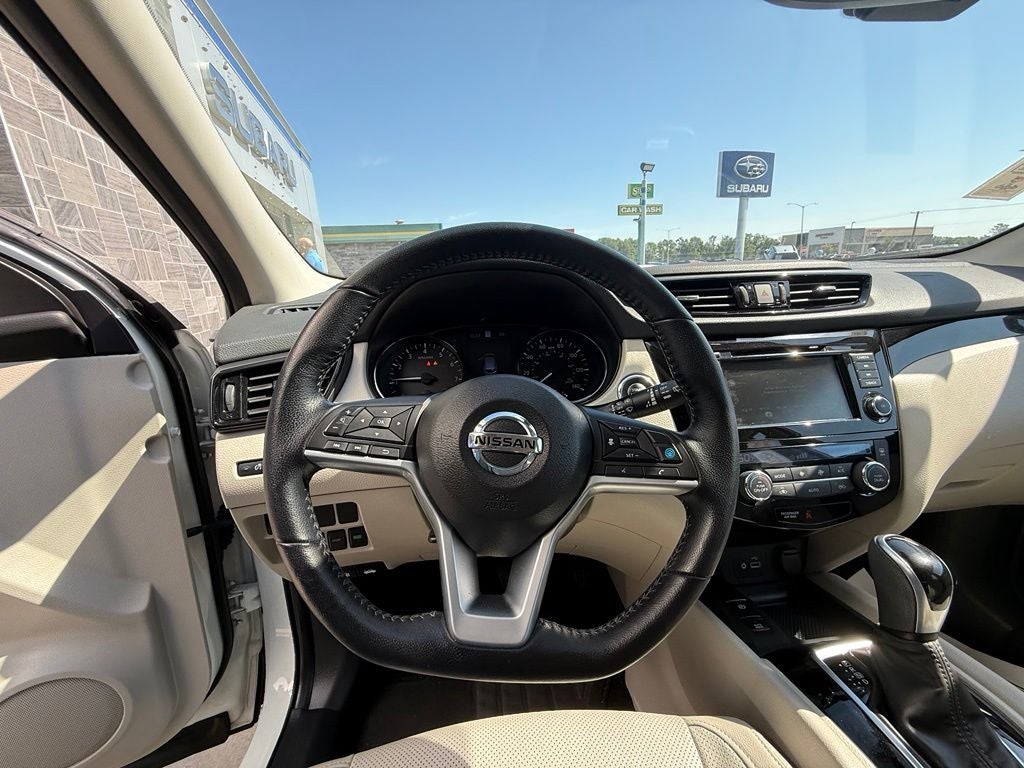 2022 Nissan Rogue Sport SL