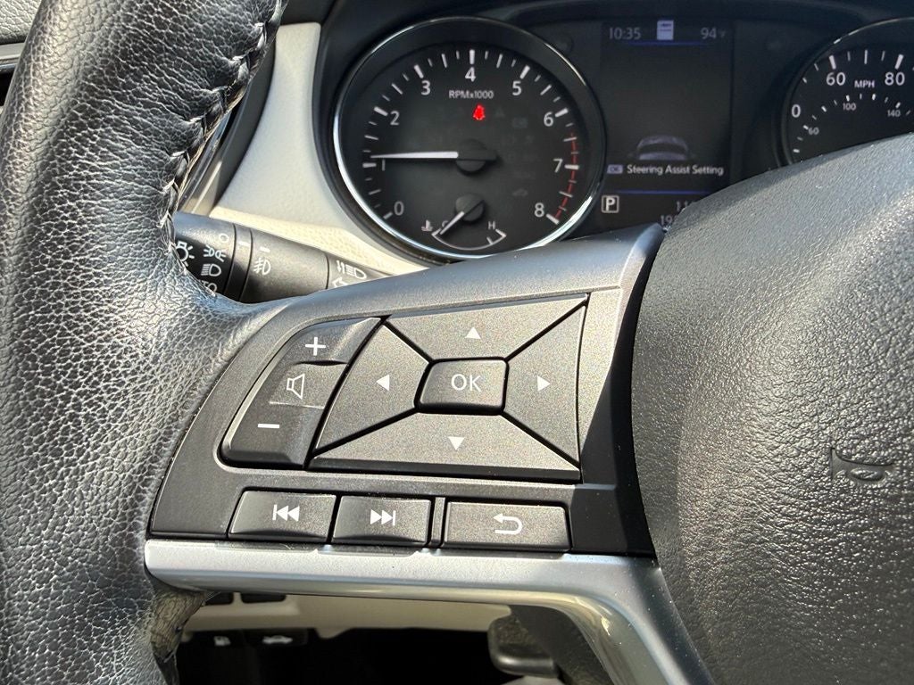 2022 Nissan Rogue Sport SL