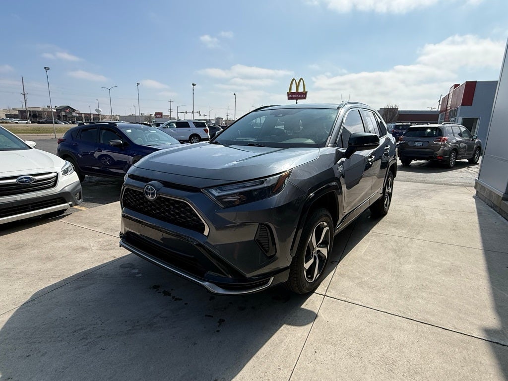 2022 Toyota RAV4 Prime SE