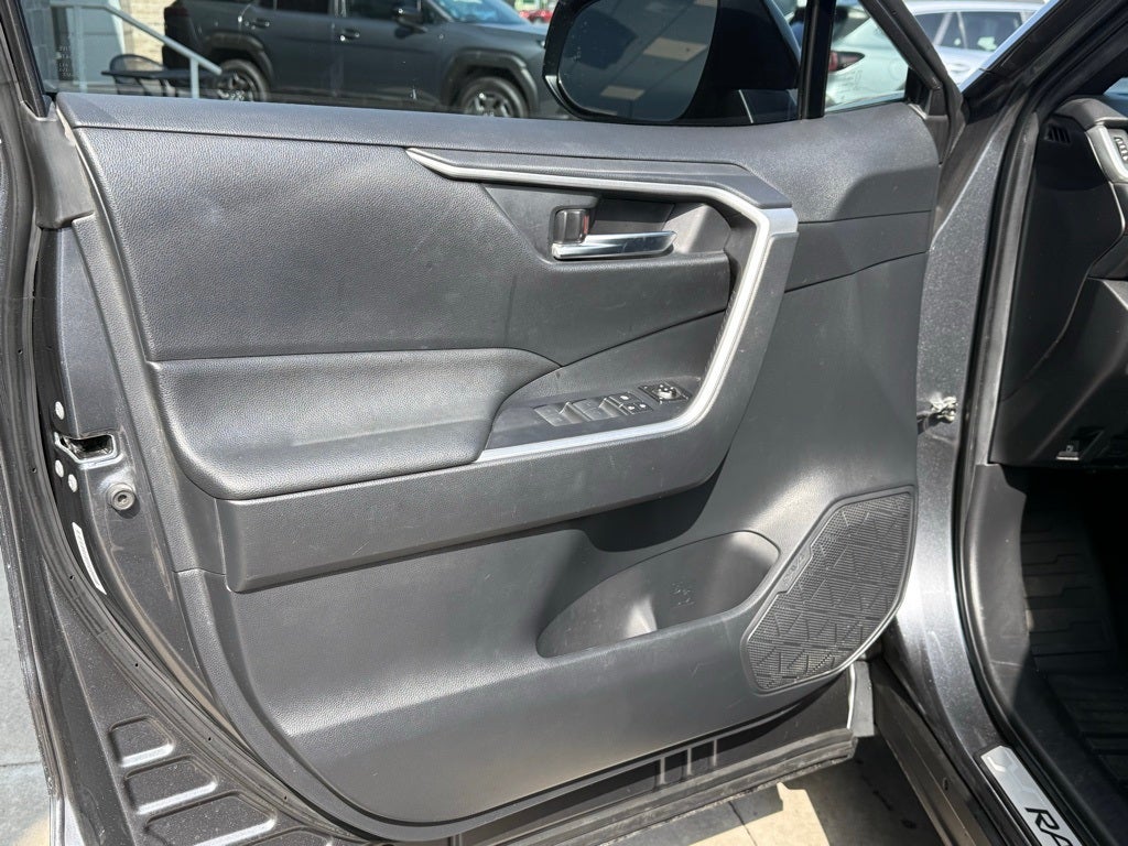 2022 Toyota RAV4 Prime SE