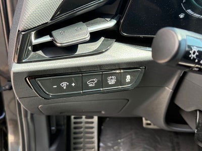 2023 Kia Niro SX Touring