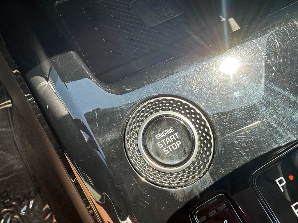 2023 Kia Niro SX Touring