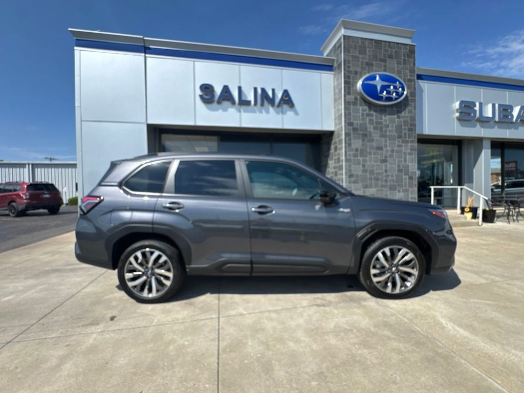 2026 Subaru FORESTER Touring Hybrid