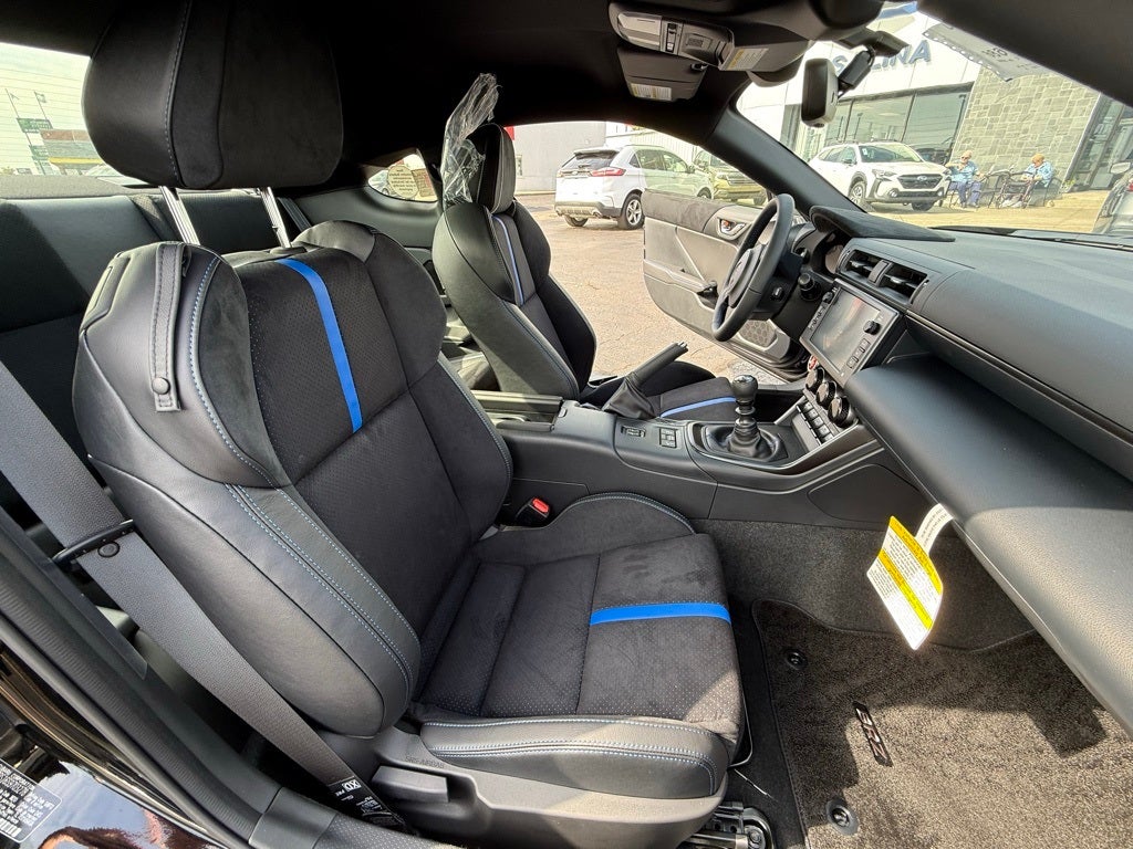 2025 Subaru BRZ TS