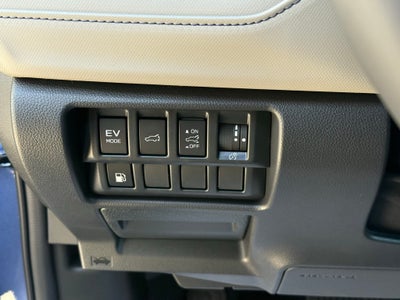 2025 Subaru FORESTER Limited Hybrid