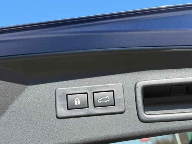 2025 Subaru FORESTER Limited Hybrid