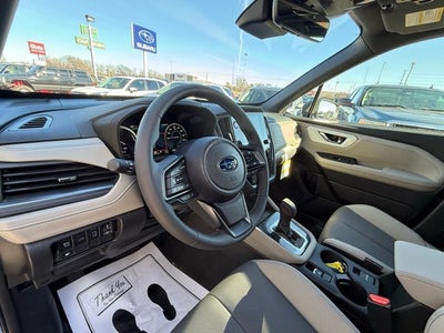 2025 Subaru FORESTER Limited Hybrid